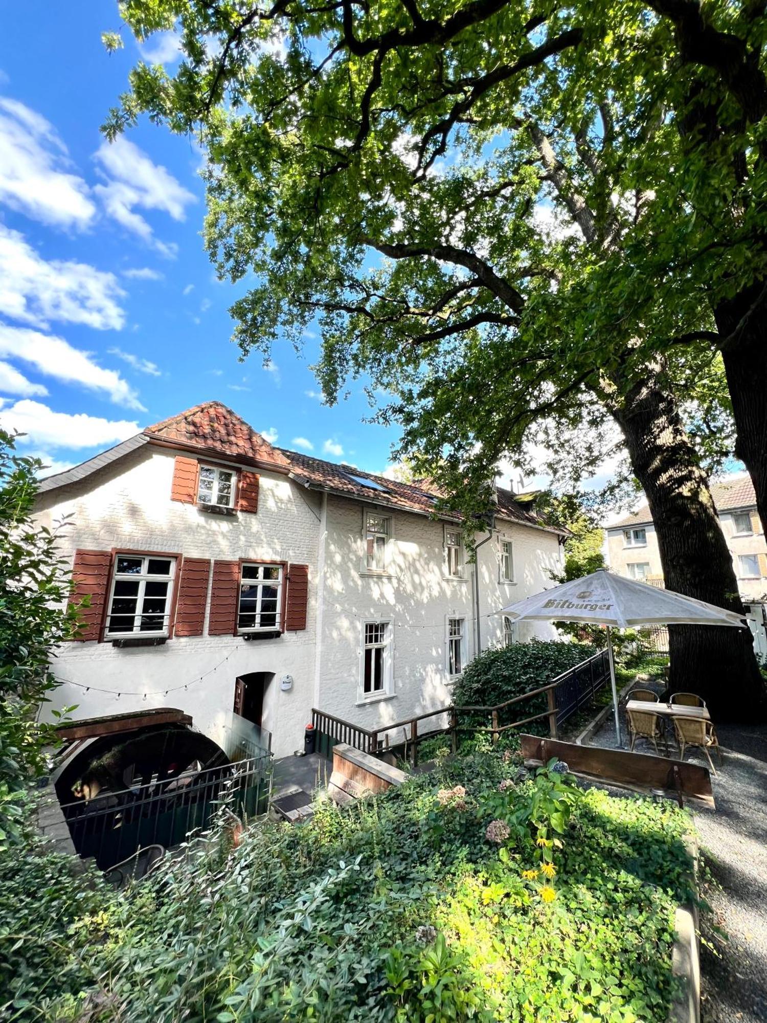 Historischer Gasthof Kaisermuehle - Hotel & Restaurant Viersen Zentrum Exteriör bild